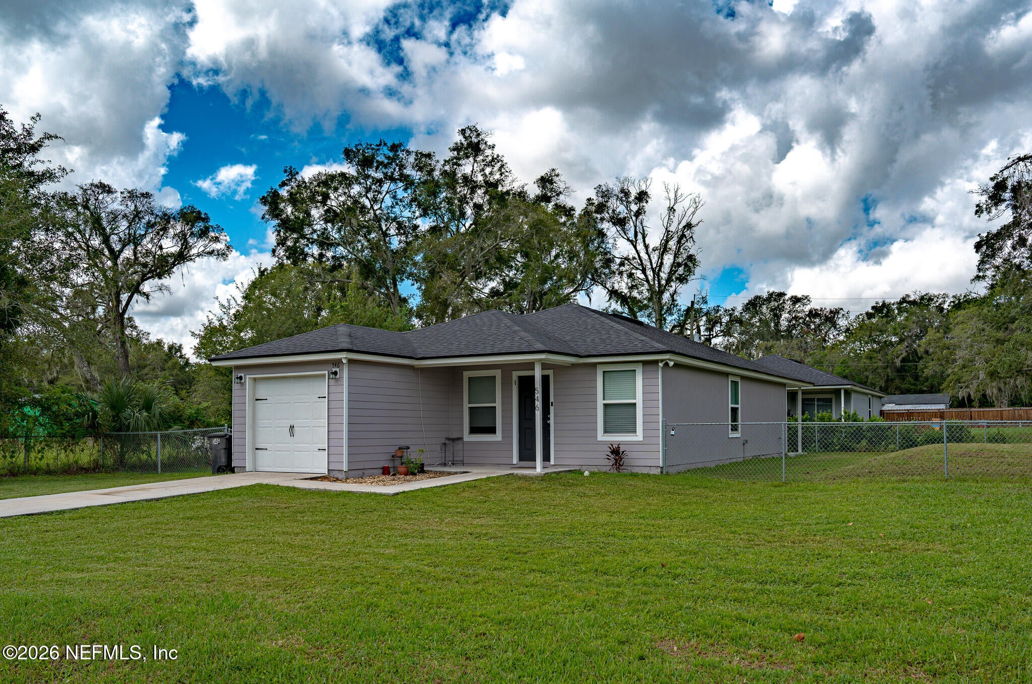 546 Monty Ln, Jacksonville, FL 32225 photo
