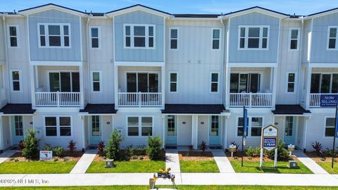 Townhouse in Jacksonville Beach FL 1074 2ND Avenue.jpg