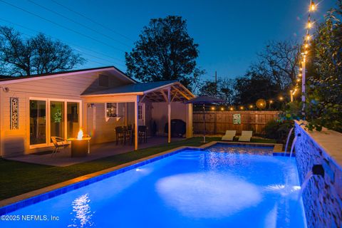 Single Family Residence in Jacksonville Beach FL 2401 SOUTH BEACH Parkway 33.jpg