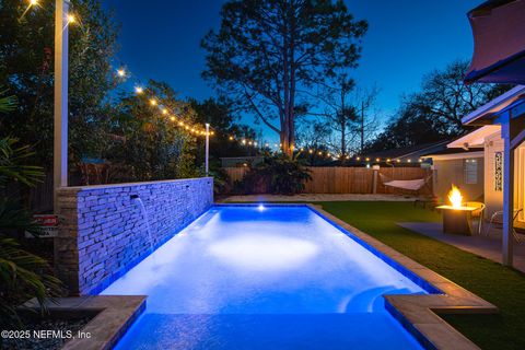 Single Family Residence in Jacksonville Beach FL 2401 SOUTH BEACH Parkway 1.jpg