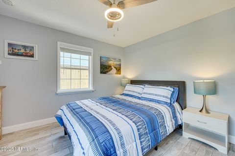 Single Family Residence in Jacksonville Beach FL 2401 SOUTH BEACH Parkway 11.jpg