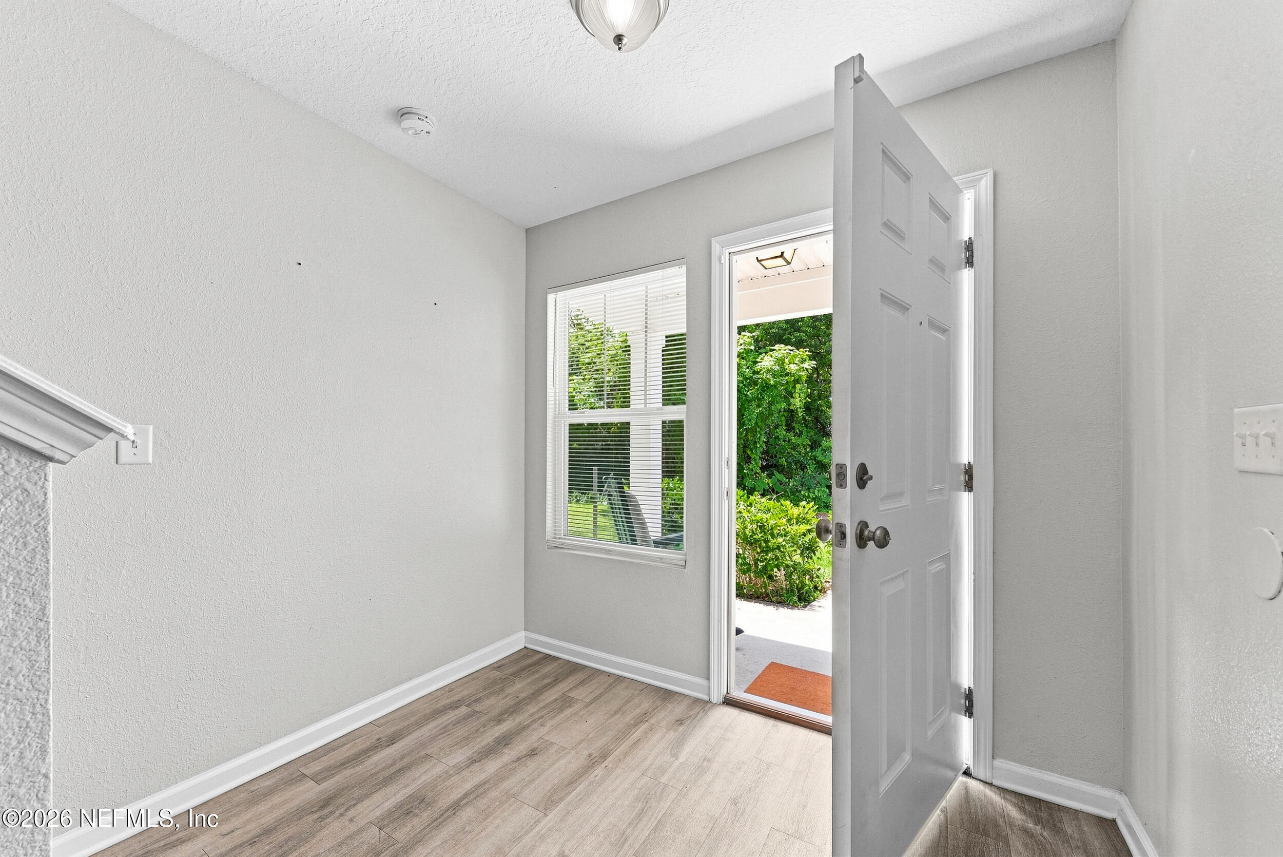 8339 Woods Ave, Jacksonville, FL 32216 photo