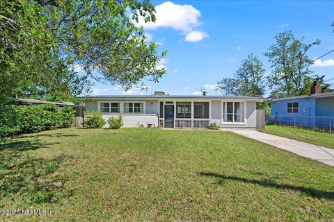 Single Family Residence in Jacksonville FL 7035 HIELO Drive.jpg