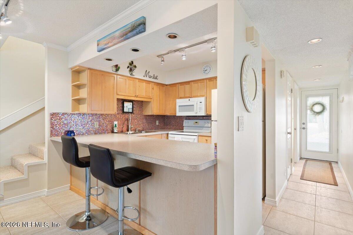 2111 3 St, Neptune Beach, FL 32266 photo