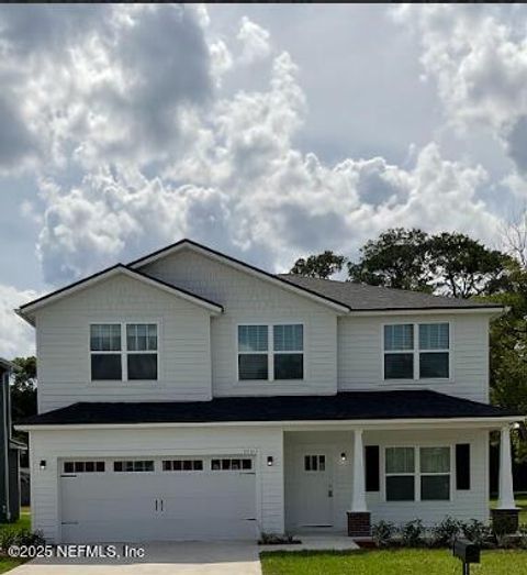 Single Family Residence in Jacksonville FL 2040 WHITE Avenue.jpg
