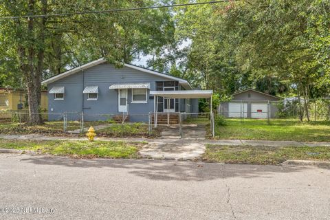 Single Family Residence in Jacksonville FL 1152 W 26TH Street.jpg