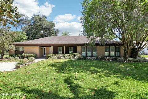 Single Family Residence in Jacksonville FL 2815 SYLVAN Lane.jpg