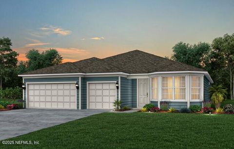 Single Family Residence in Green Cove Springs FL 2327 BRADLEY PARK Drive.jpg