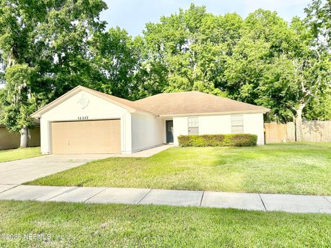 Single Family Residence in Jacksonville FL 11337 SALT POND Drive.jpg