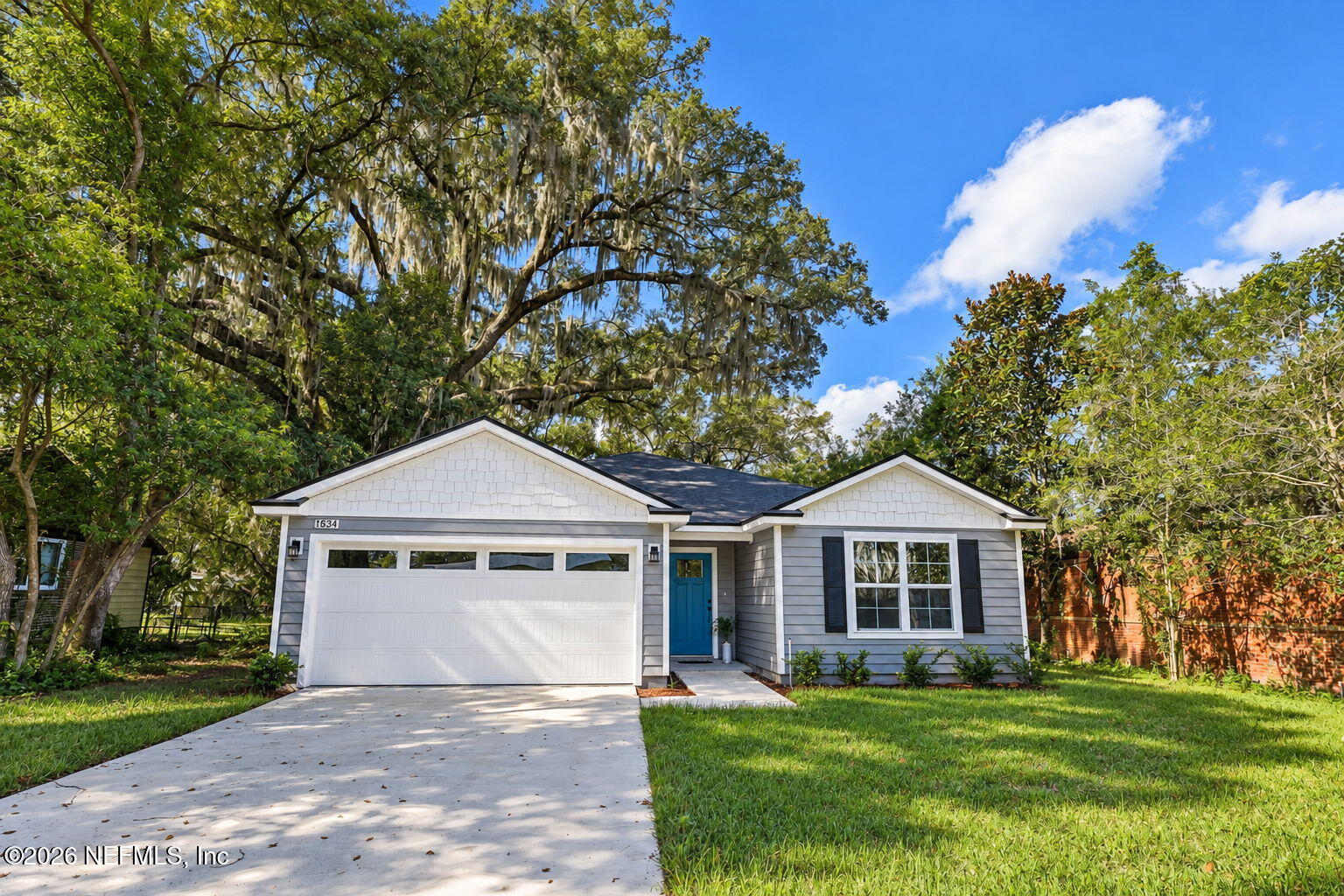 1634 Valencia Dr, Jacksonville, FL 32207 photo