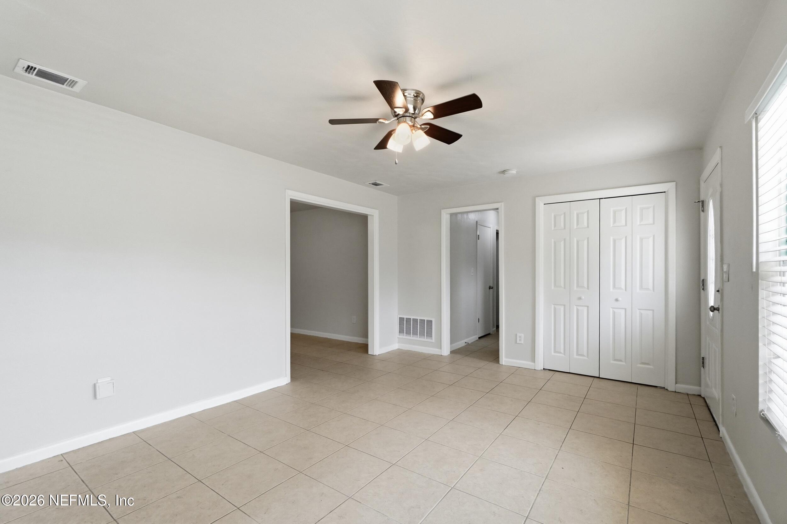 2335 Brest Rd, Jacksonville, FL 32216 photo