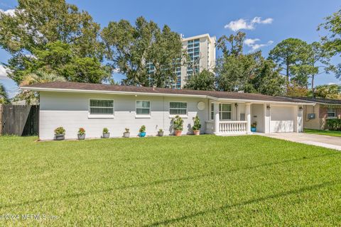 Single Family Residence in Jacksonville FL 5937 LORAN Drive 3.jpg