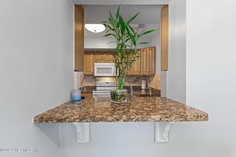 Single Family Residence in Jacksonville FL 5937 LORAN Drive 17.jpg