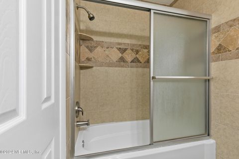 Single Family Residence in Jacksonville FL 5937 LORAN Drive 27.jpg