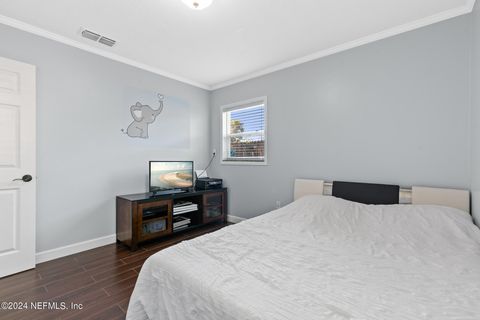 Single Family Residence in Jacksonville FL 5937 LORAN Drive 33.jpg