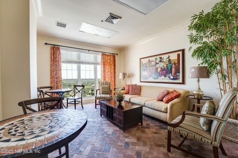 Condominium in Jacksonville FL 400 E BAY Street #208 33.jpg
