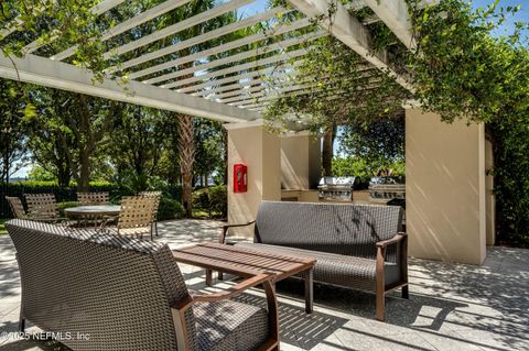 Condominium in Jacksonville FL 400 E BAY Street #208 38.jpg