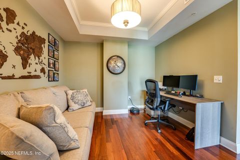 Condominium in Jacksonville FL 400 E BAY Street #208 15.jpg