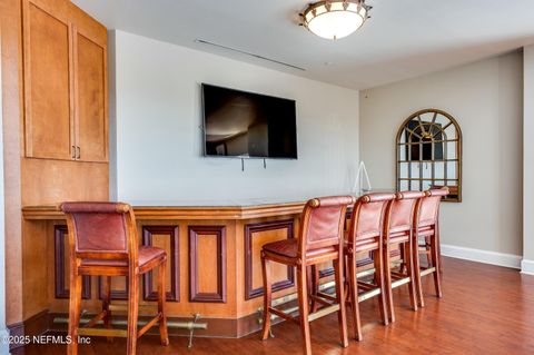 Condominium in Jacksonville FL 400 E BAY Street #208 37.jpg