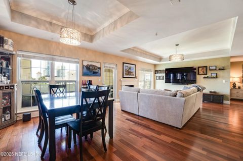 Condominium in Jacksonville FL 400 E BAY Street #208 7.jpg