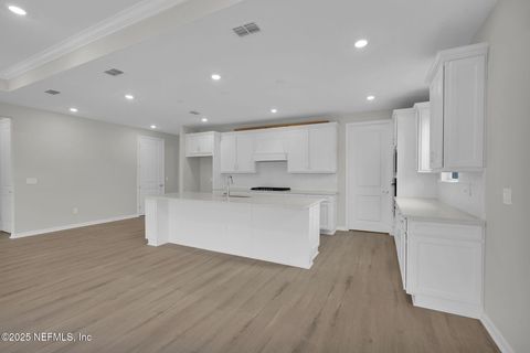 Single Family Residence in Yulee FL 843 CONTINUUM Loop 7.jpg