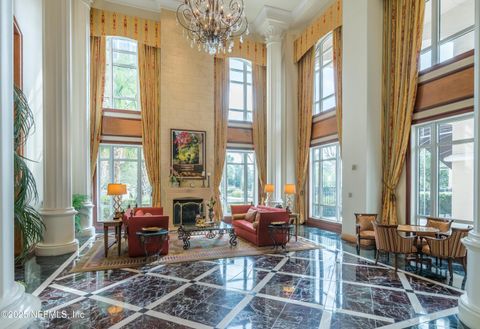 Condominium in Jacksonville FL 400 E BAY Street #502 3.jpg