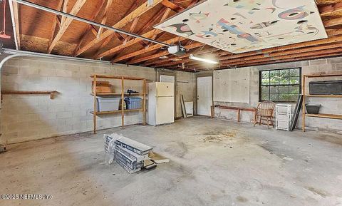 Single Family Residence in Jacksonville FL 840 ACAPULCO Road 7.jpg