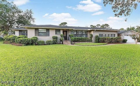Single Family Residence in Jacksonville FL 840 ACAPULCO Road.jpg