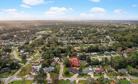Single Family Residence in Jacksonville FL 840 ACAPULCO Road 8.jpg