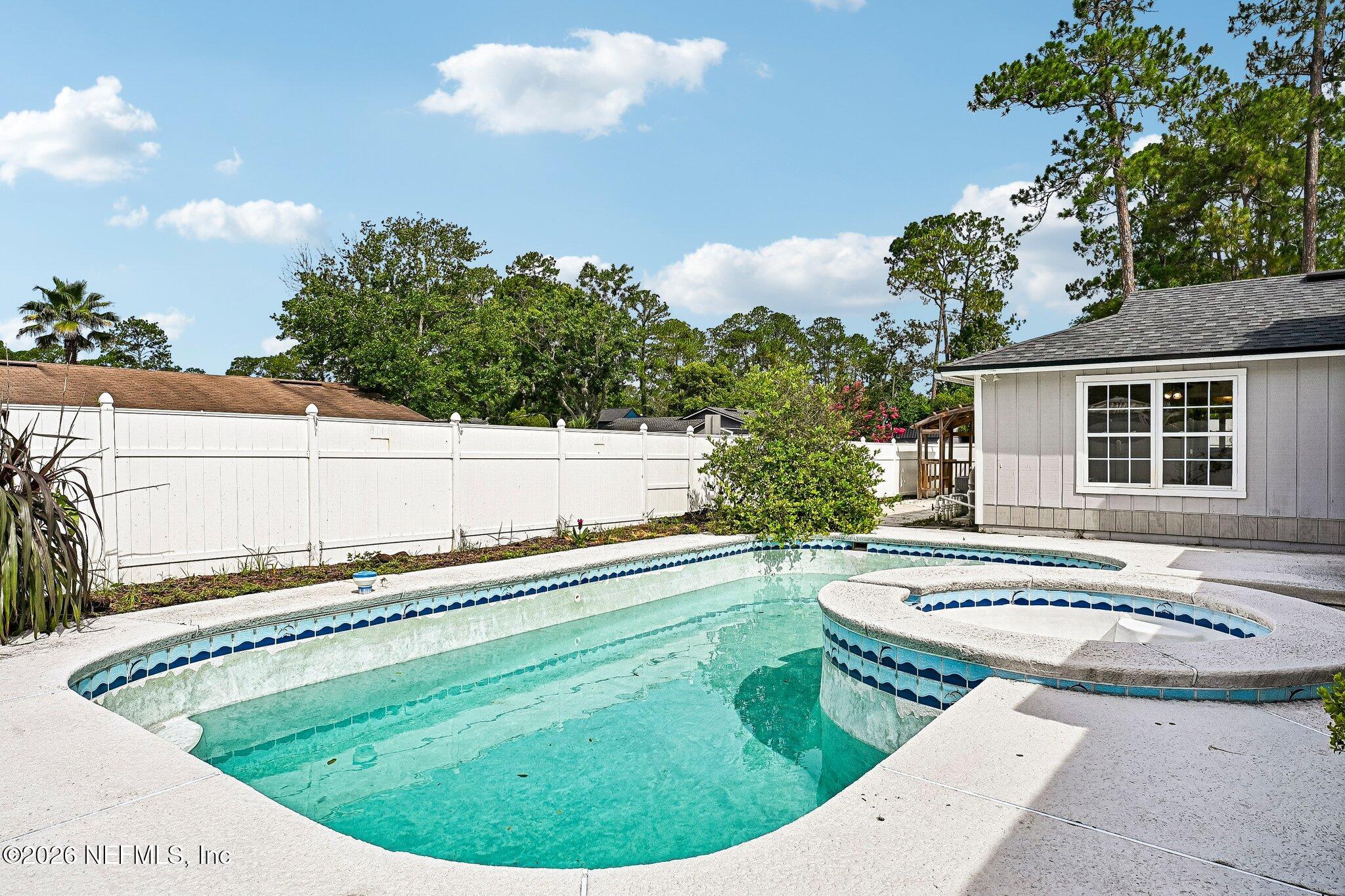 10720 Knottingby Dr, Jacksonville, FL 32257 photo
