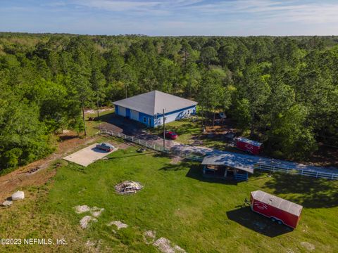 Single Family Residence in Melrose FL 920 STATE ROAD 26.jpg