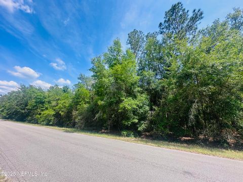 Unimproved Land in Keystone Heights FL 5423 LAREDO Street 3.jpg