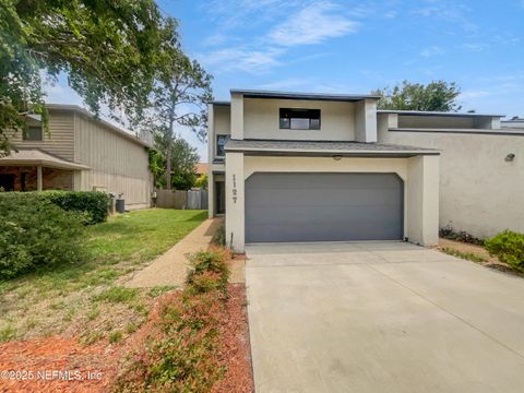 Townhouse in Jacksonville FL 1127 ROMAINE Circle.jpg