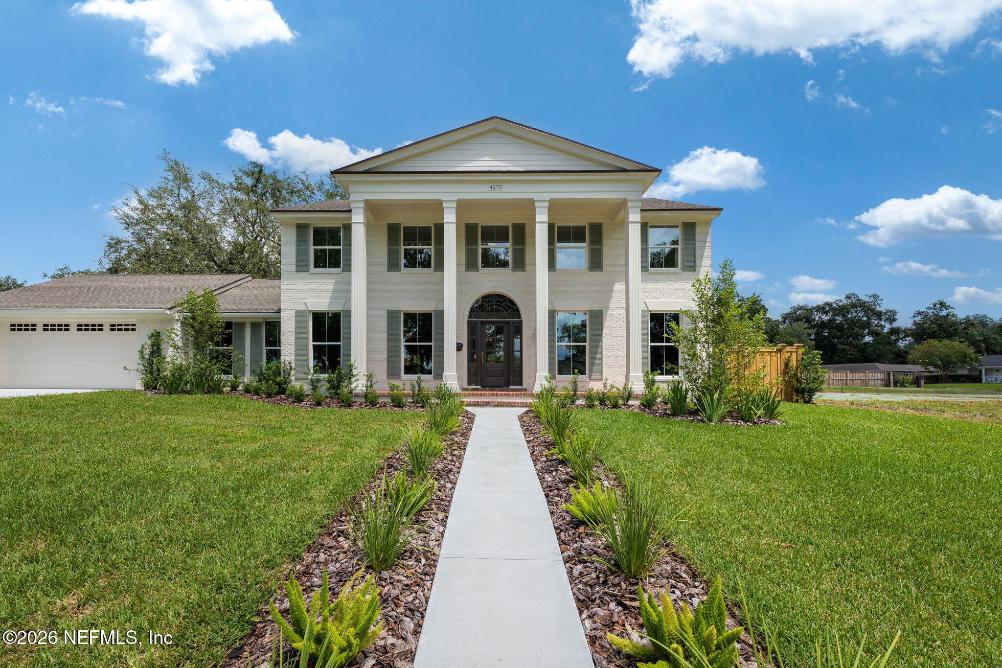 4275 Point La Vista Rd, Jacksonville, FL 32207