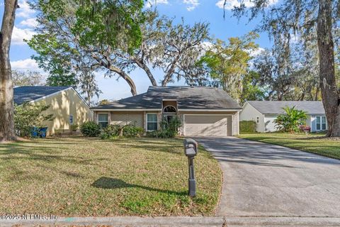 Single Family Residence in Jacksonville FL 11537 KELVYN GROVE Place.jpg