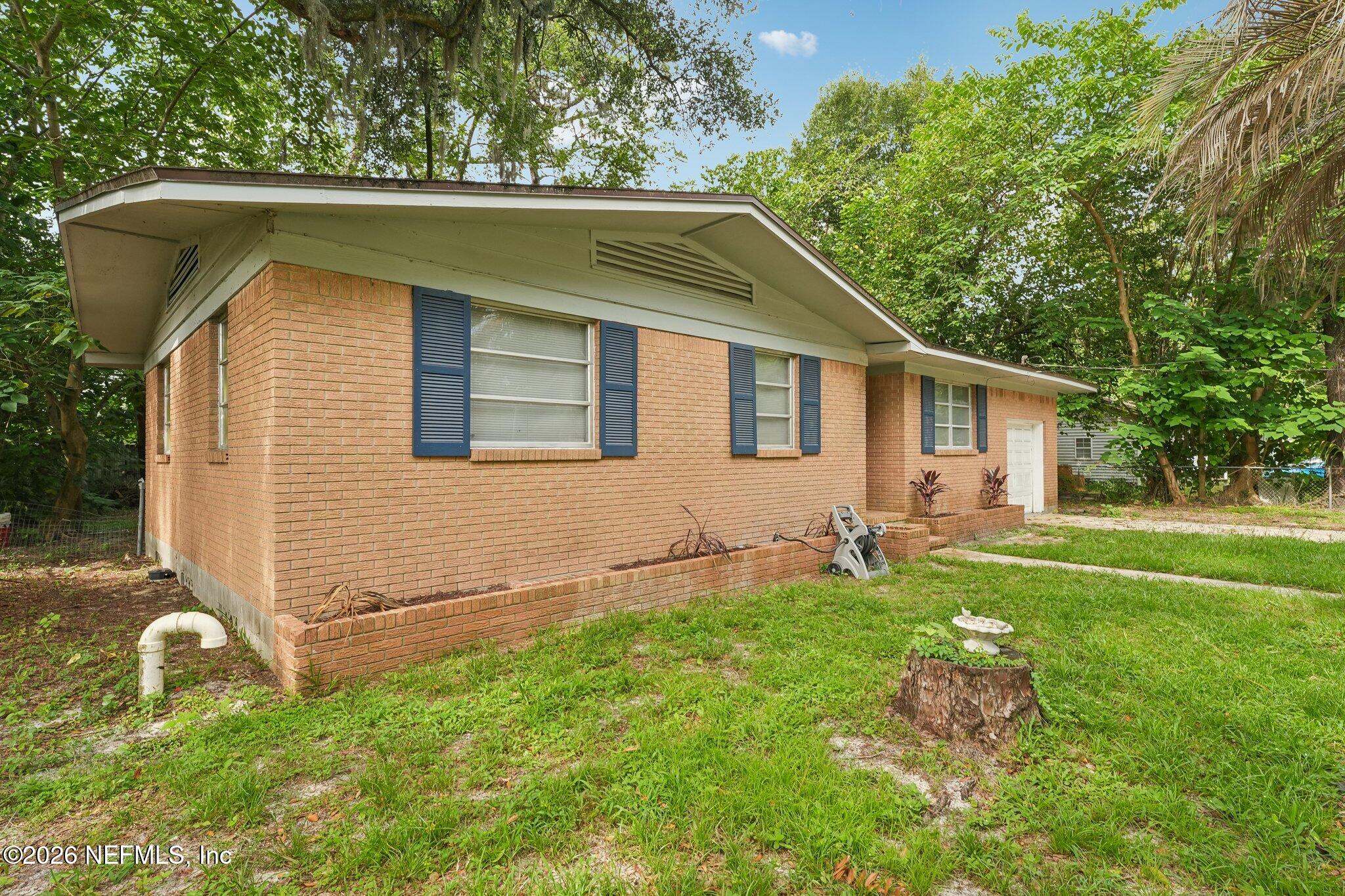 8306 Eaton Ave, Jacksonville, FL 32211 photo