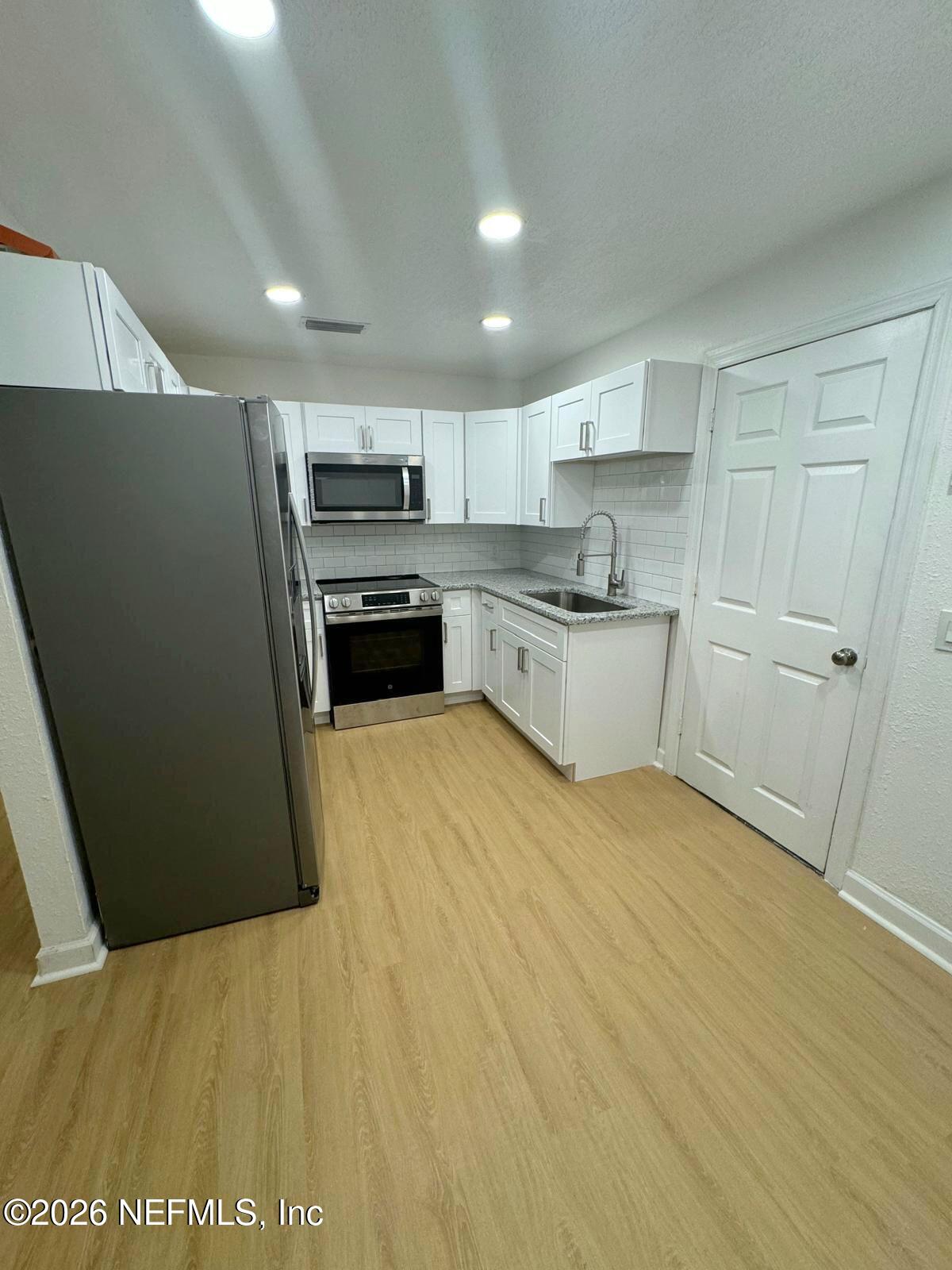 2611 Sunny Acres Dr, Jacksonville, FL 32209 photo