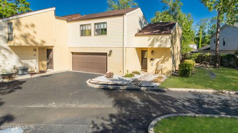 Condominium in Jacksonville FL 5400 LA MOYA Avenue #33.jpg