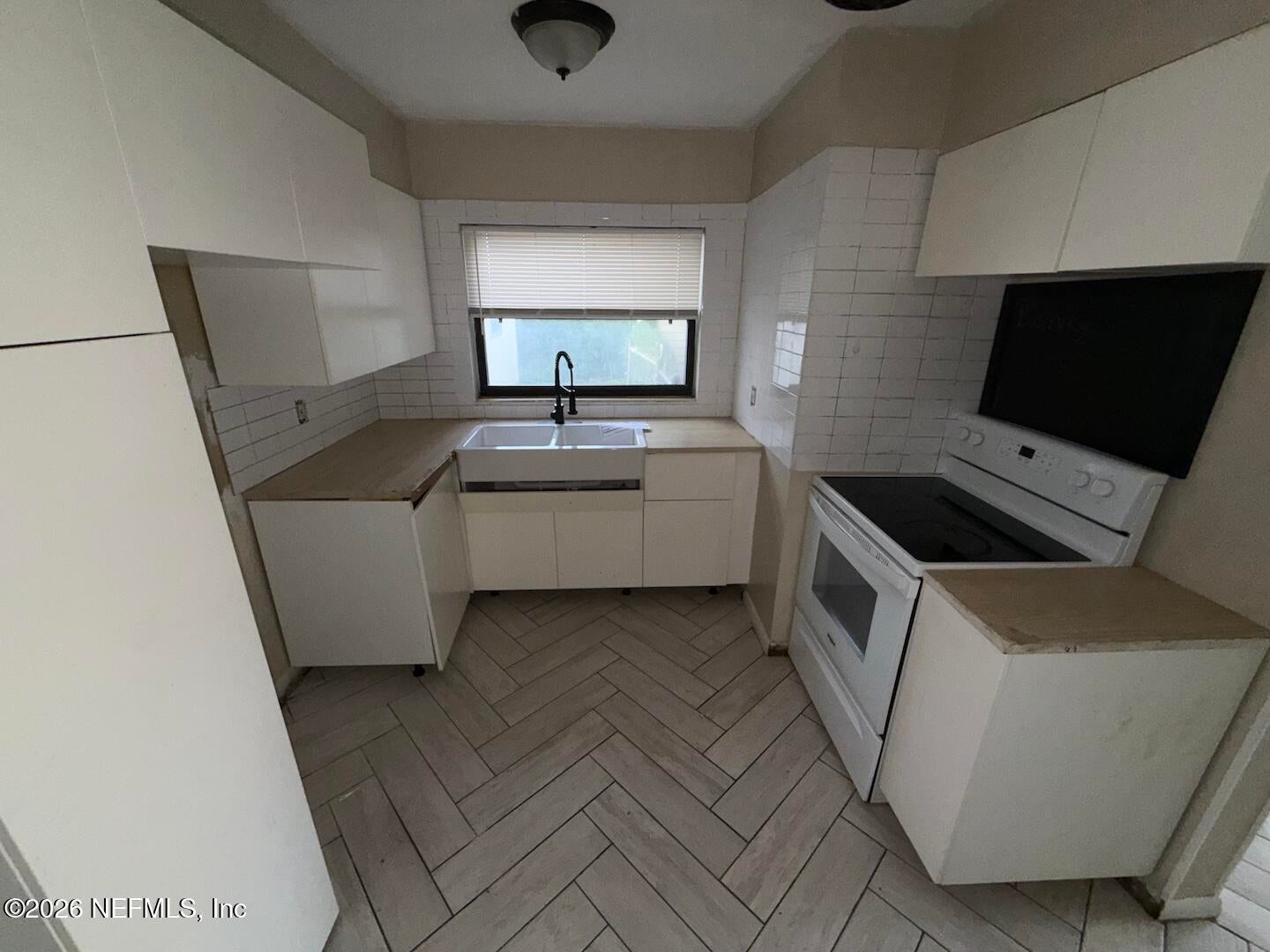 5235 Batley Rd, Jacksonville, FL 32210 photo