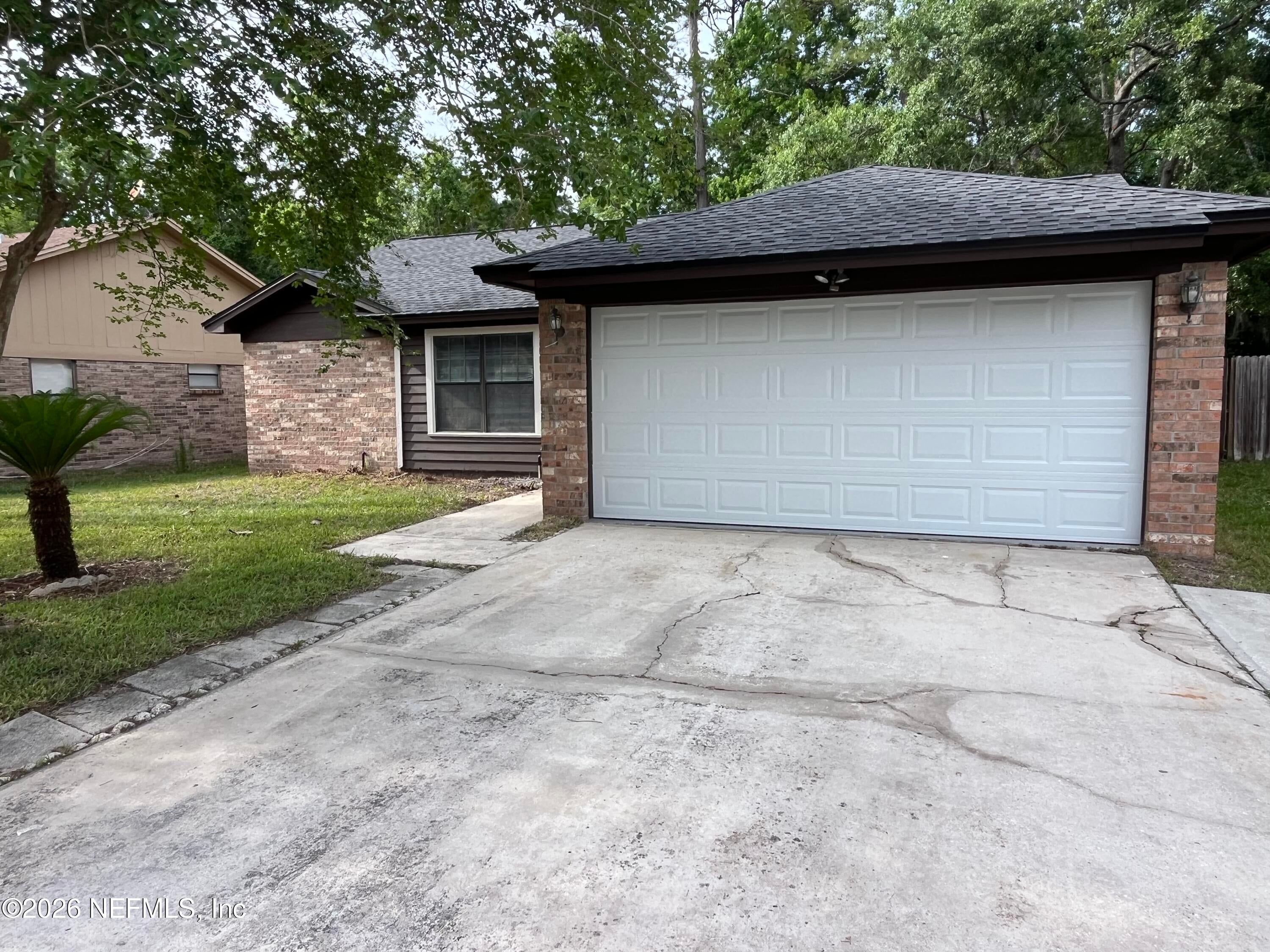 1557 Shearwater Dr, Jacksonville, FL 32218 photo