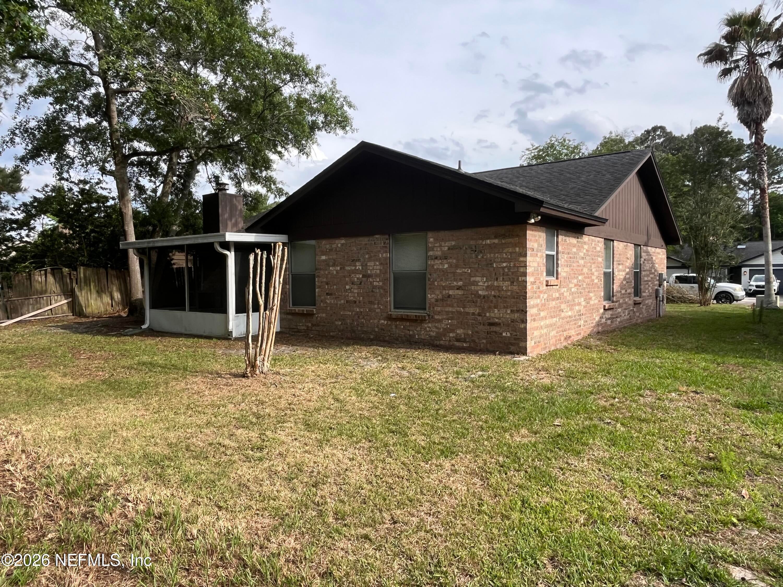 1557 Shearwater Dr, Jacksonville, FL 32218 photo