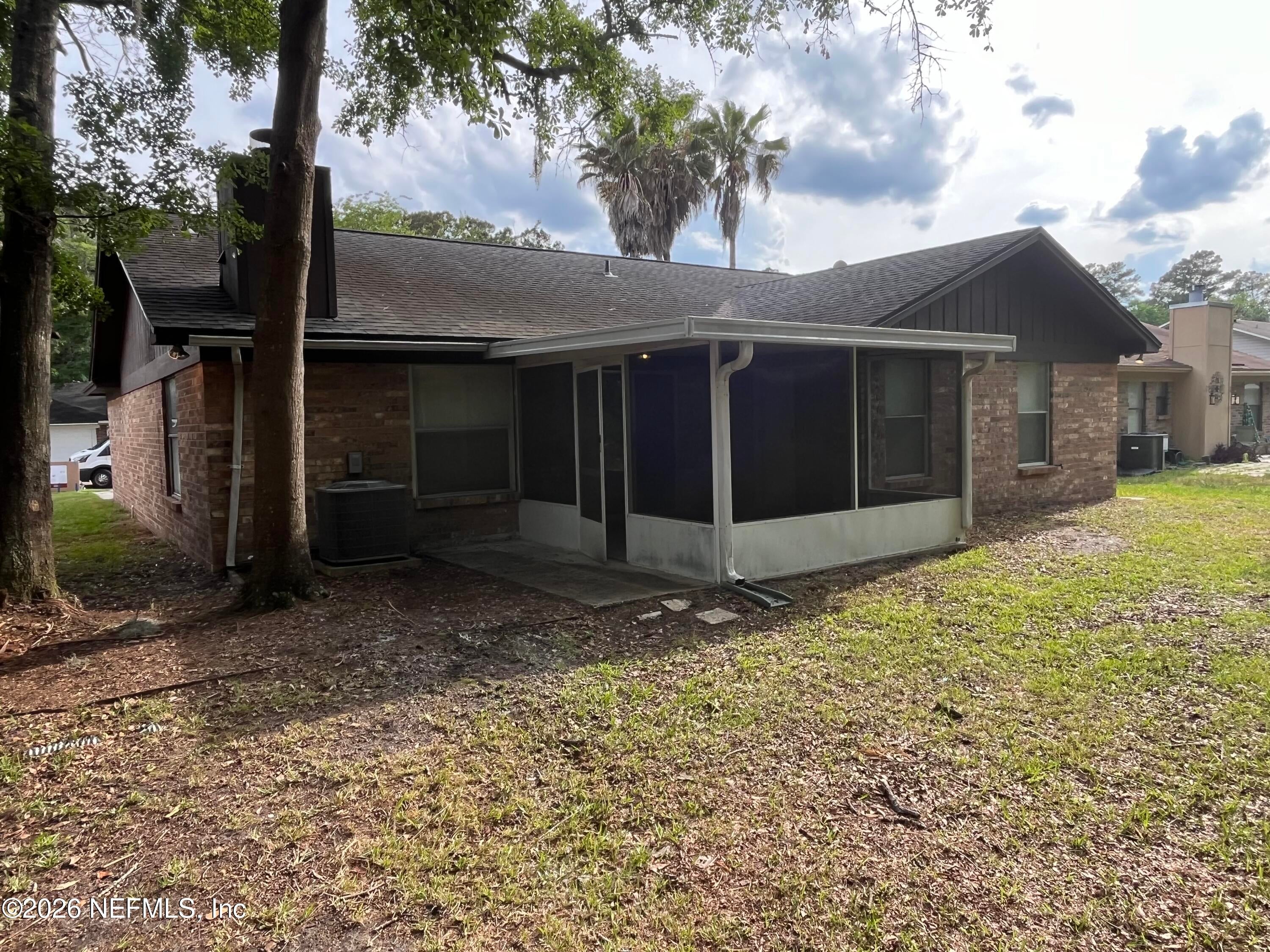 1557 Shearwater Dr, Jacksonville, FL 32218 photo