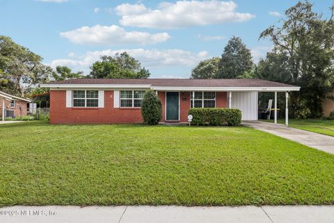 Single Family Residence in Jacksonville FL 5635 HILLMAN Drive.jpg