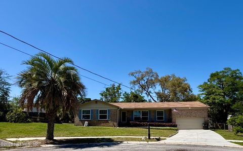 Single Family Residence in Orange Park FL 408 LEO Court.jpg