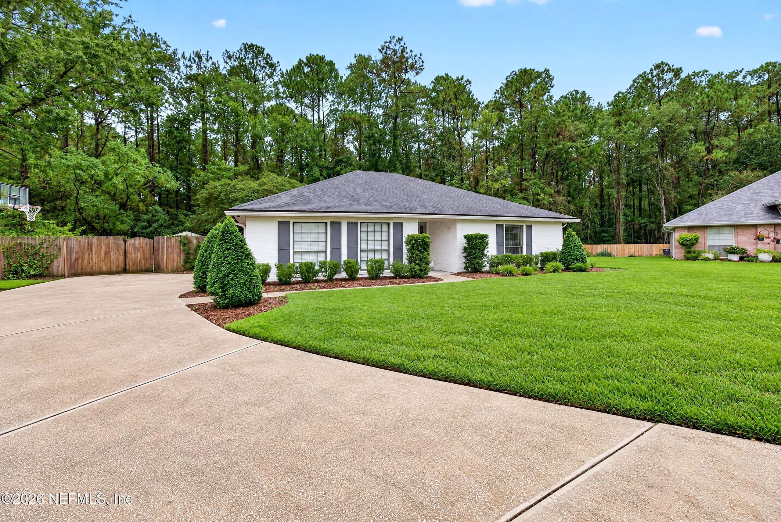989 Ashington Ln, Jacksonville, FL 32221 photo