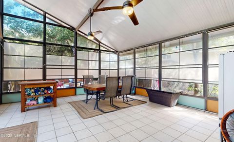 Single Family Residence in Keystone Heights FL 90 SE FOREST Street 34.jpg