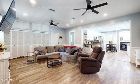 Single Family Residence in Keystone Heights FL 90 SE FOREST Street 13.jpg