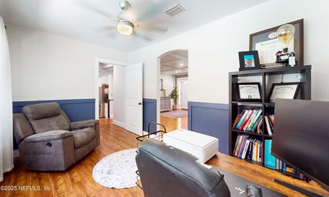 Single Family Residence in Keystone Heights FL 90 SE FOREST Street 30.jpg