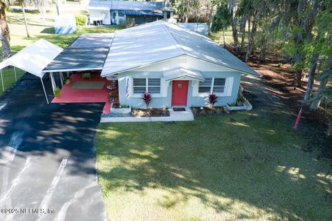 Single Family Residence in Crescent City FL 118 LUDWIG Avenue.jpg
