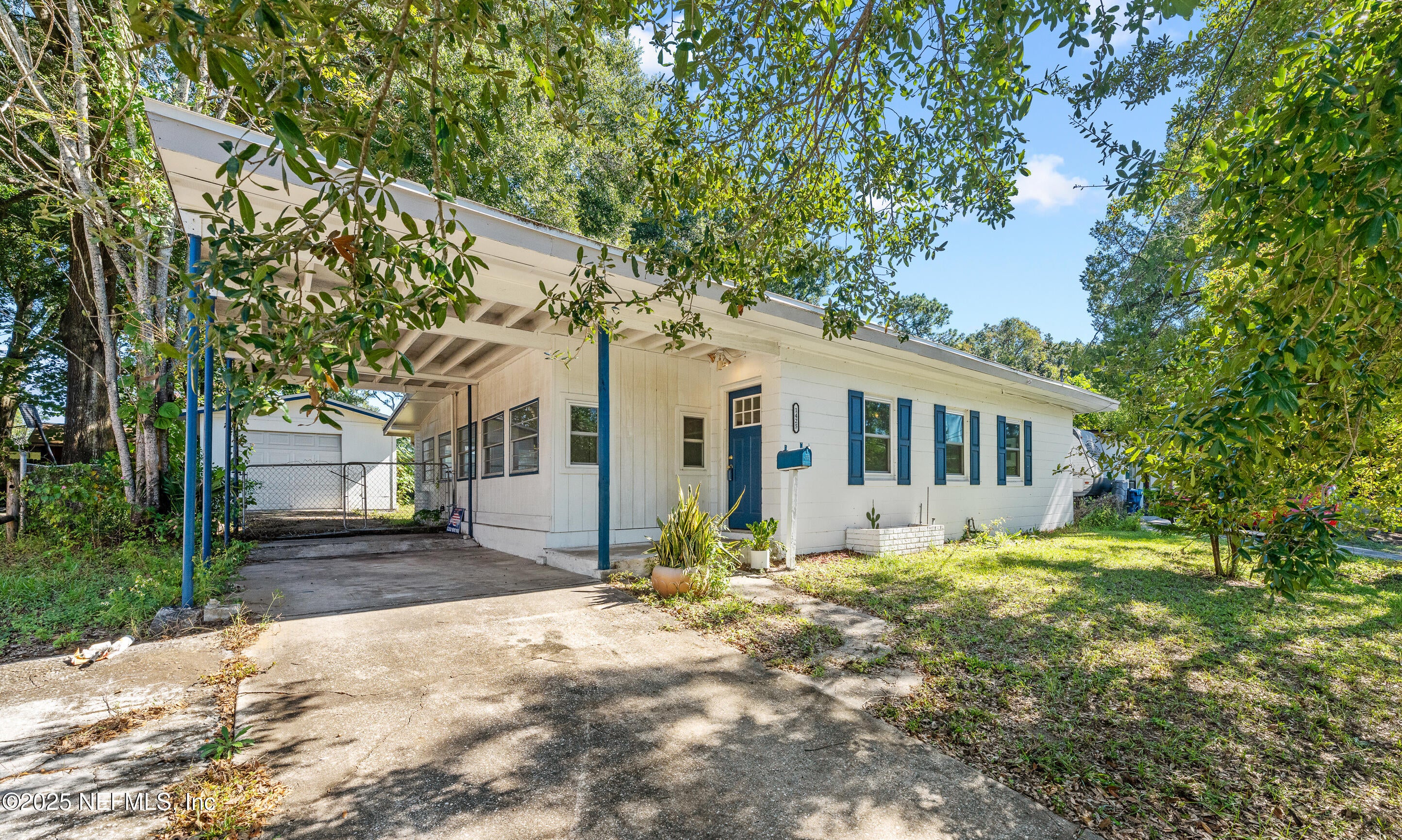 1425 Domas Dr, Jacksonville, FL 32211 photo